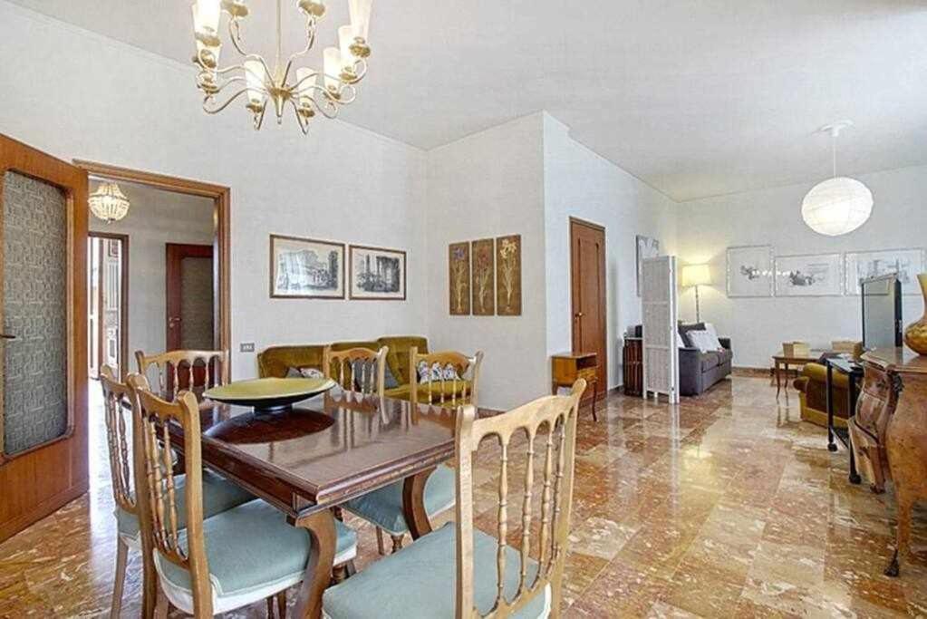 Frati Bigi With Two Bedrooms And Parking Firenze Kültér fotó