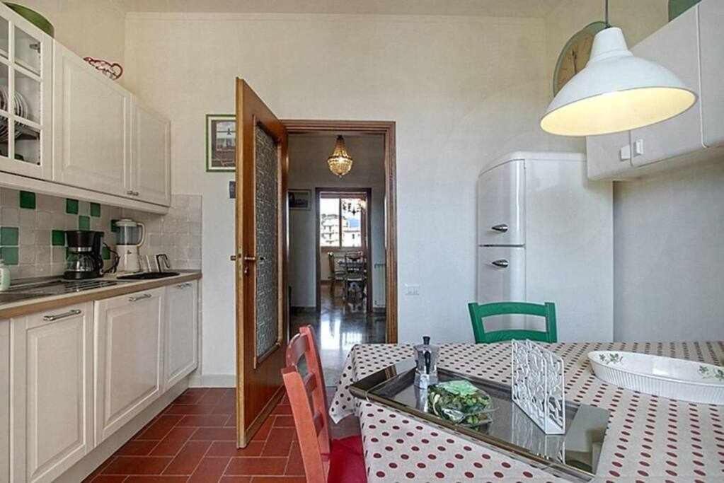 Frati Bigi With Two Bedrooms And Parking Firenze Kültér fotó