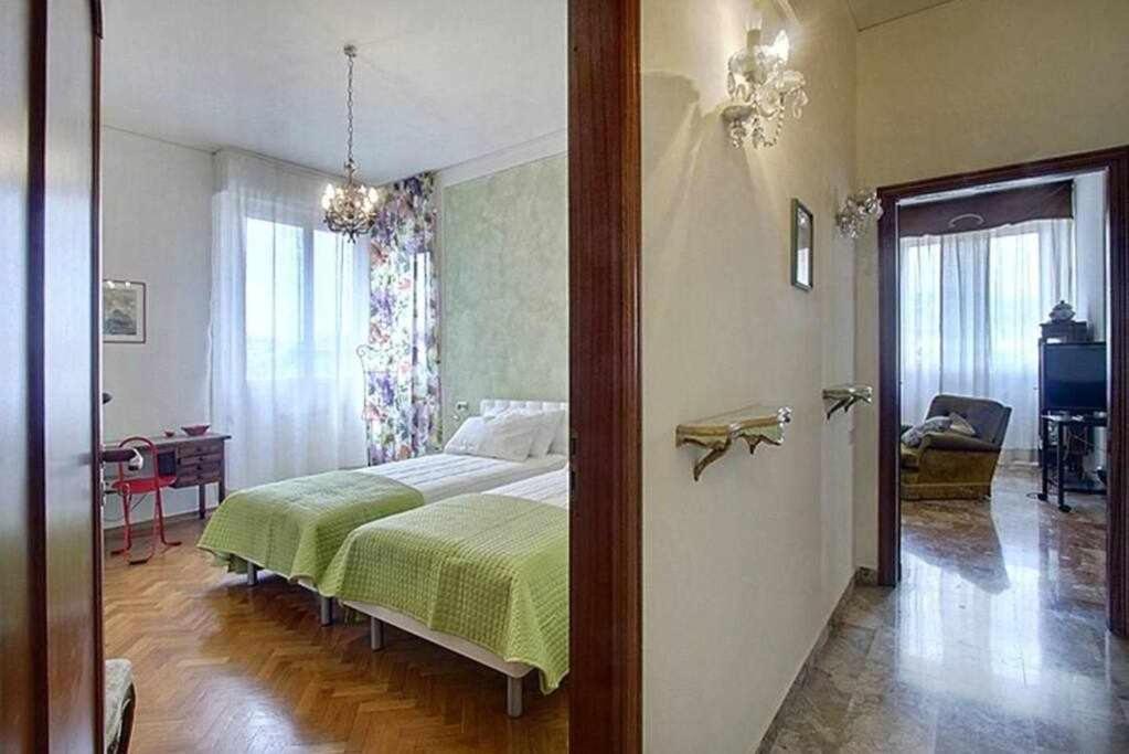Frati Bigi With Two Bedrooms And Parking Firenze Kültér fotó